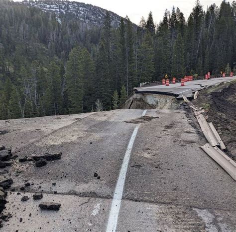 road over teton pass